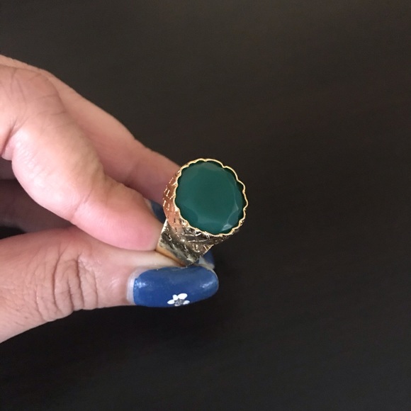 Gemstone ring - Picture 6 of 8